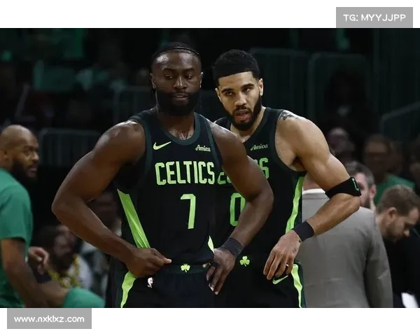 绿军首发五人组合同总值接近美刀,NBA历史上最豪华阵容之一!(nba历史最强五人) 绿军首发五人组合同总值接近美刀,NBA历史上最豪华阵容之一!(nba历史最强五人)